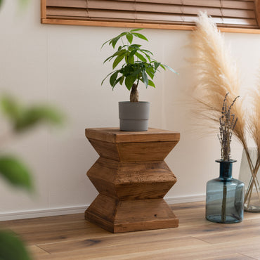 Zagg Stool / ザグ スツール