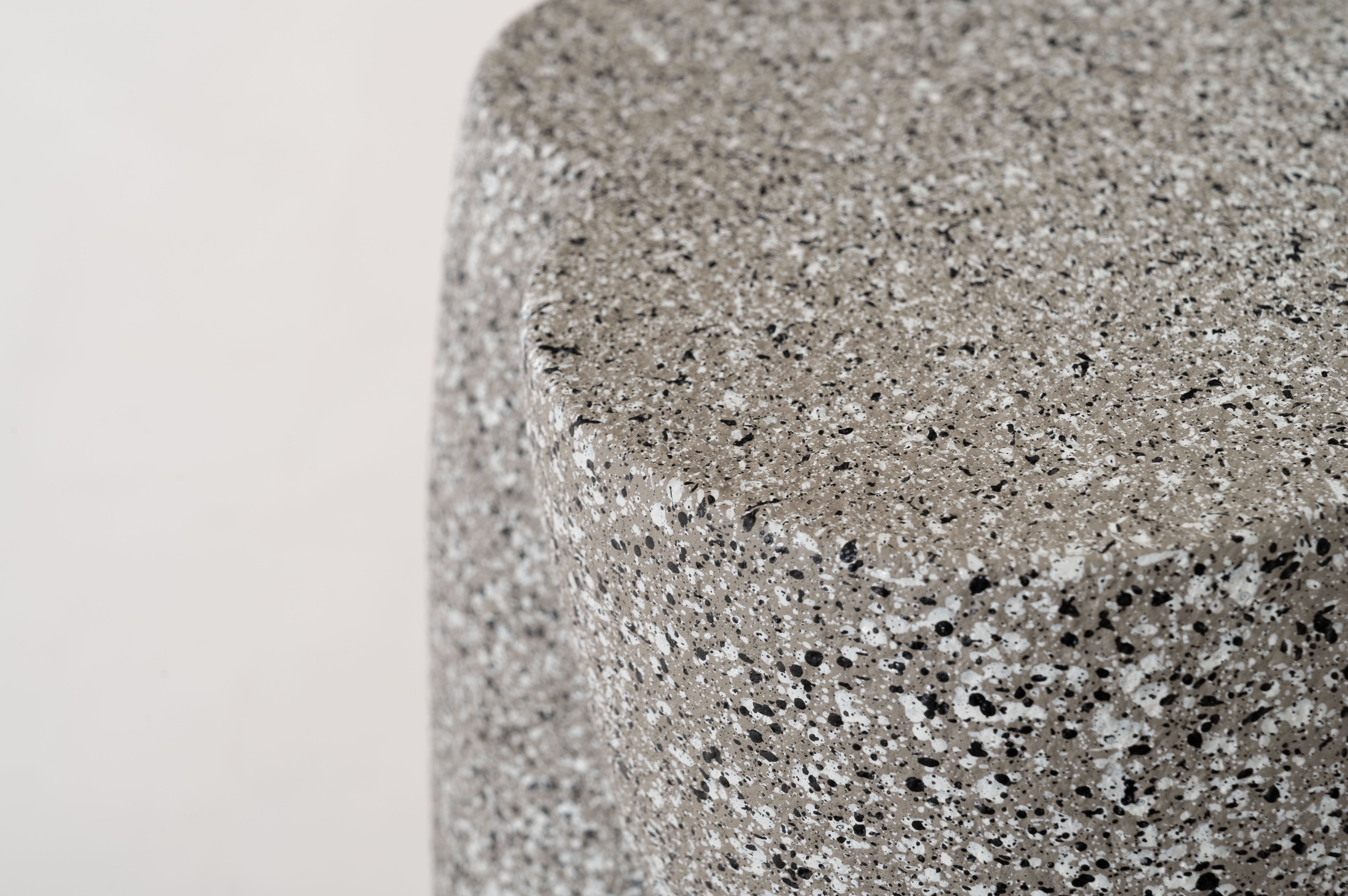 Terrazzo Side Table GY / テラゾー サイドテーブル【Twist】