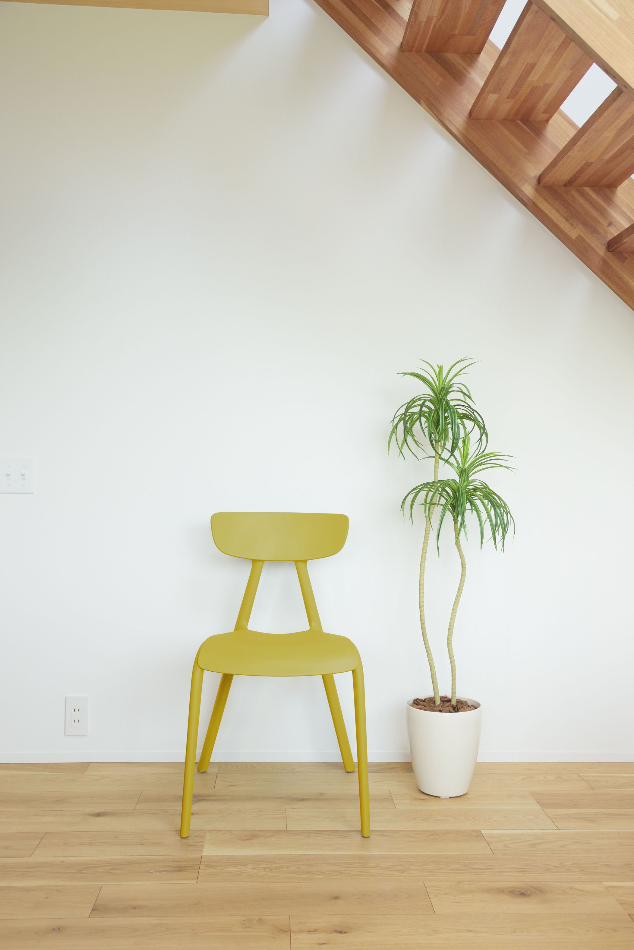Pelt Chair MY / ペルト チェア マスタードイエロー