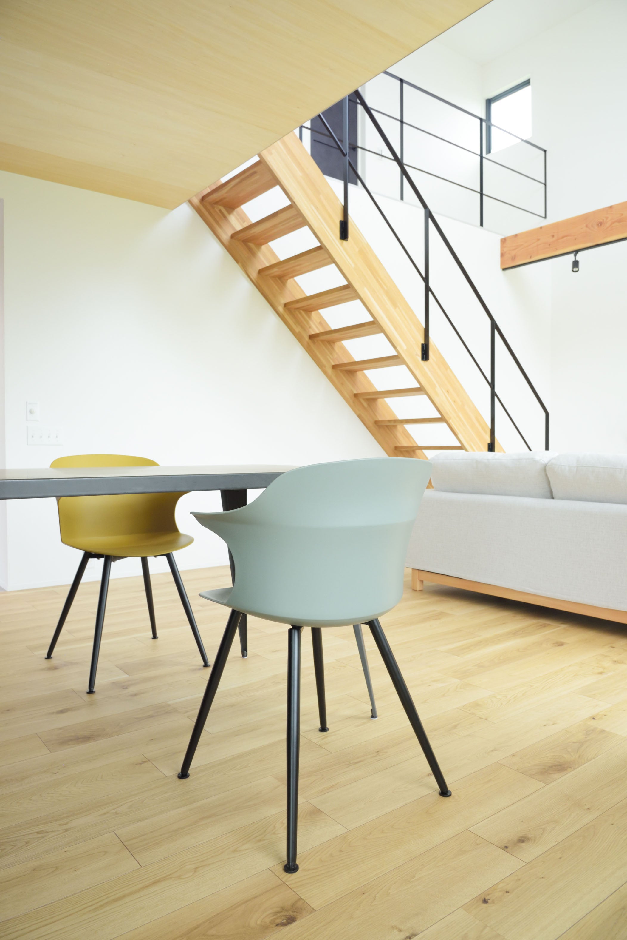 Avan Chair MY / アヴァン チェア マスタードイエロー