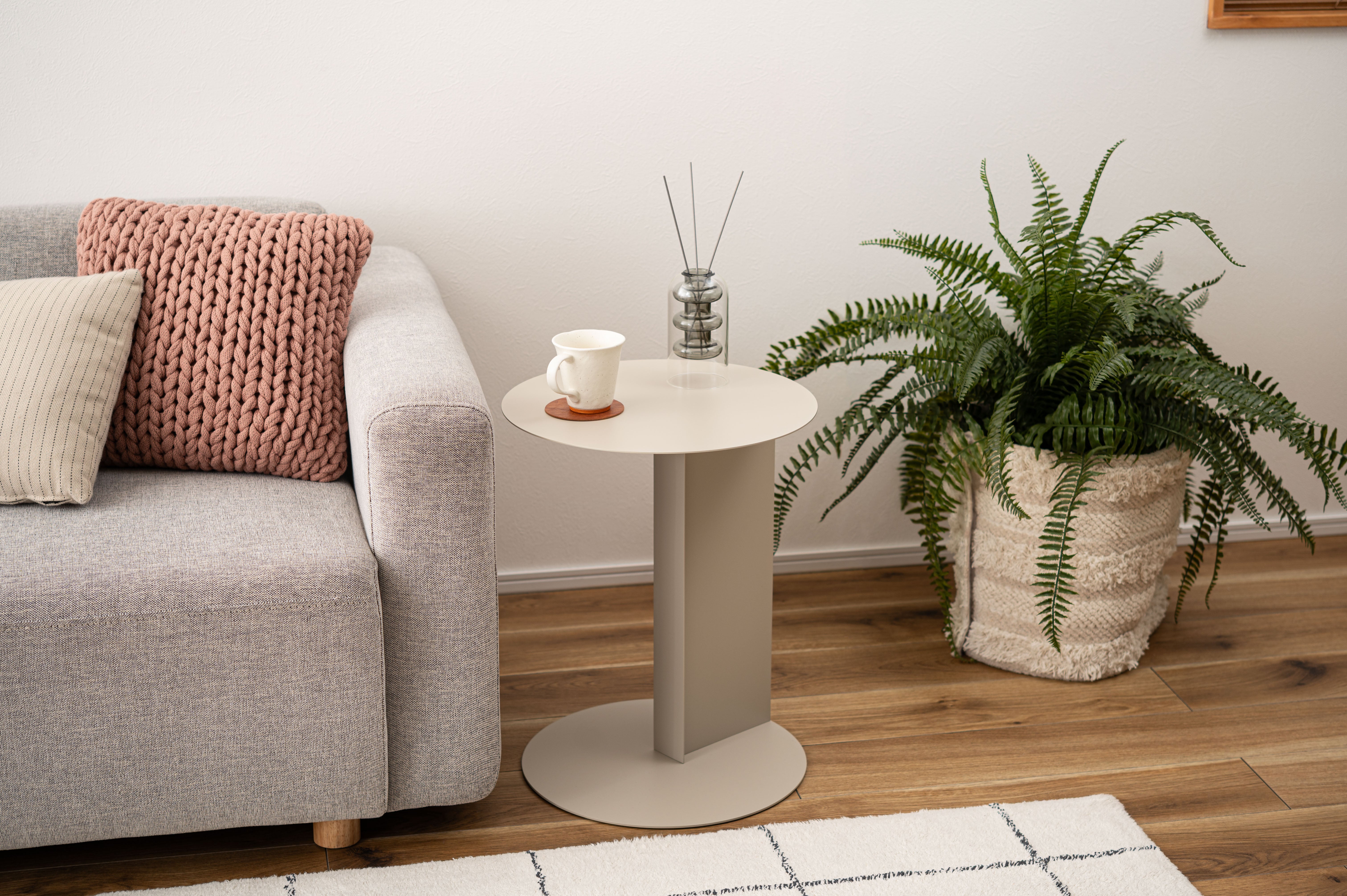 Circa Side Table BE / サーカ サイドテーブル ベージュ