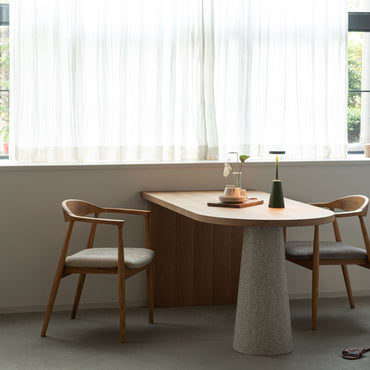 Loe Dining Table / ローエ ダイニングテーブル