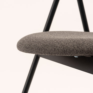 LUBE Chair  DGY / ルーブチェア ダークグレイ