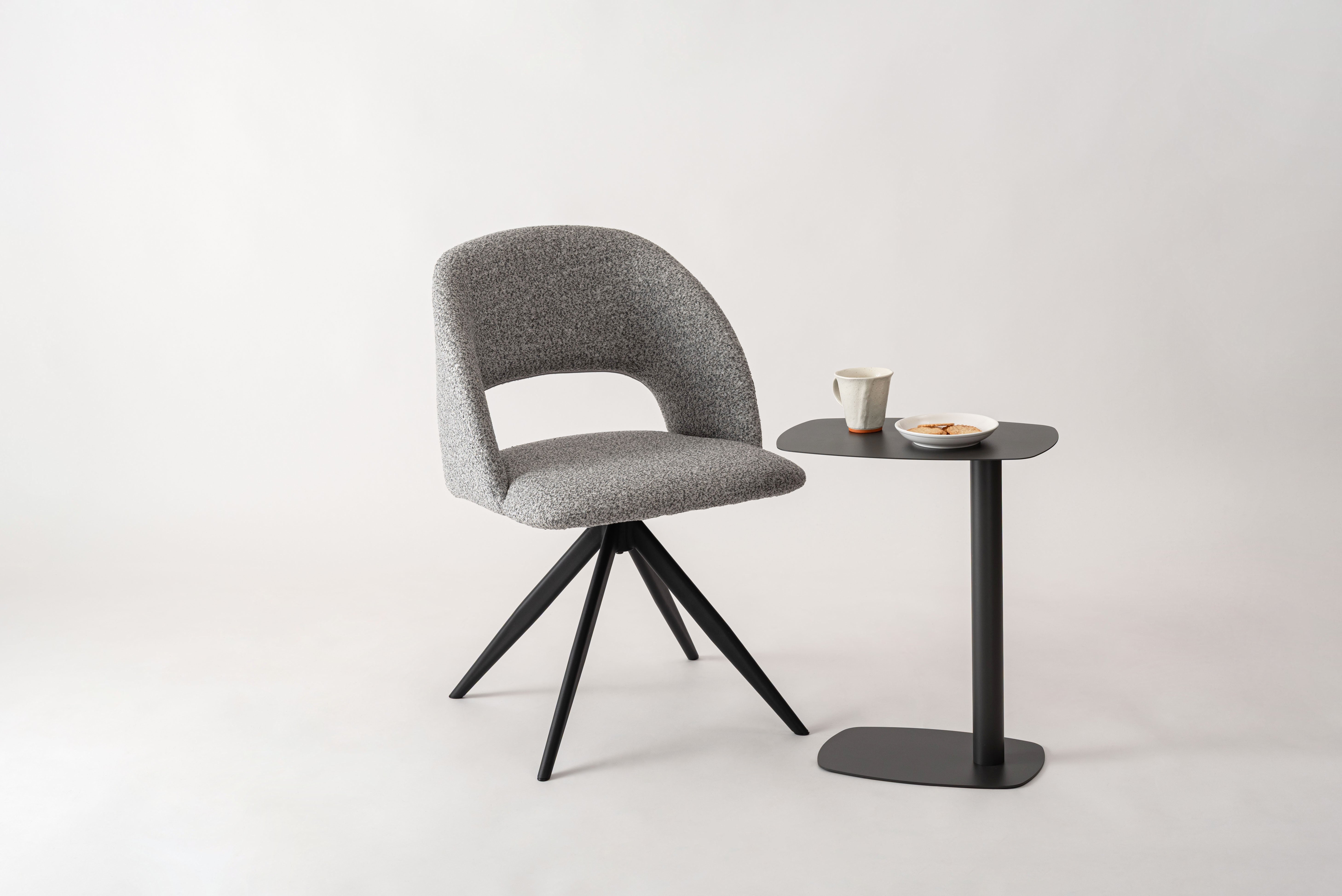Bulka Swivel Chair LGY / ブルカ スイベルチェア ライトグレー