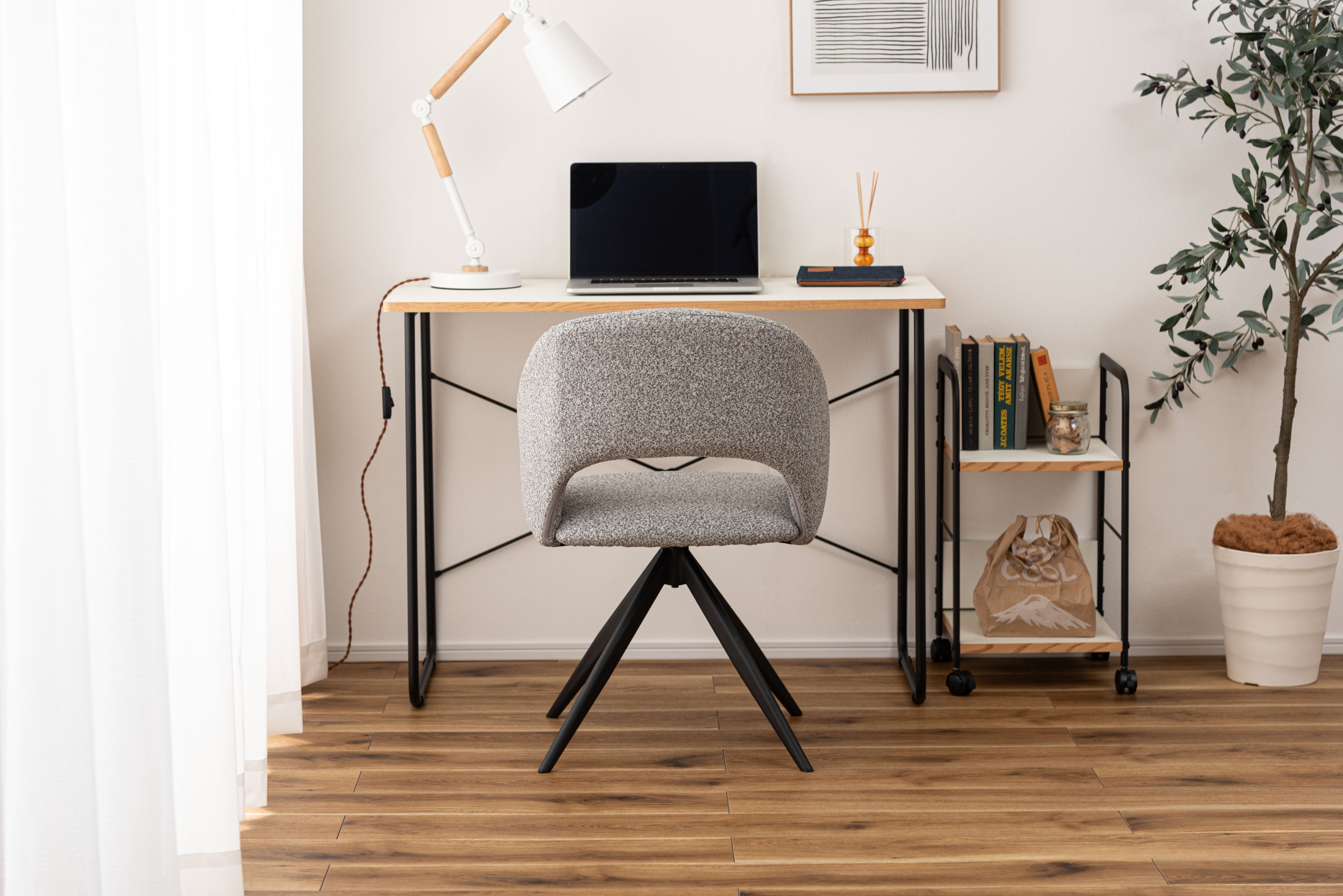 Bulka Swivel Chair LGY / ブルカ スイベルチェア ライトグレー