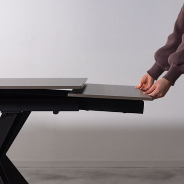 Strix Dining Table BK / ストリクス ダイニングテーブル ブラック