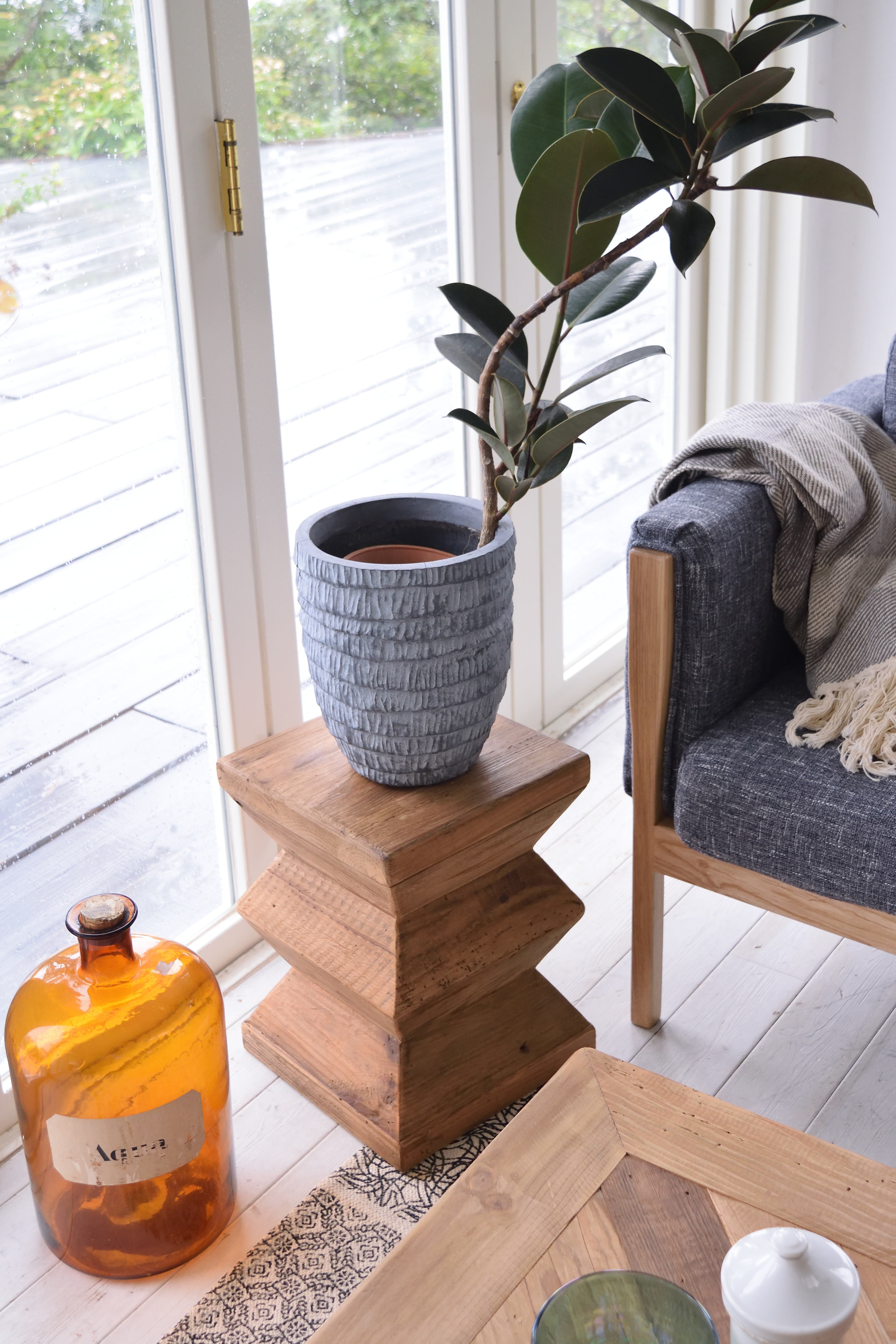 Zagg Stool / ザグ スツール