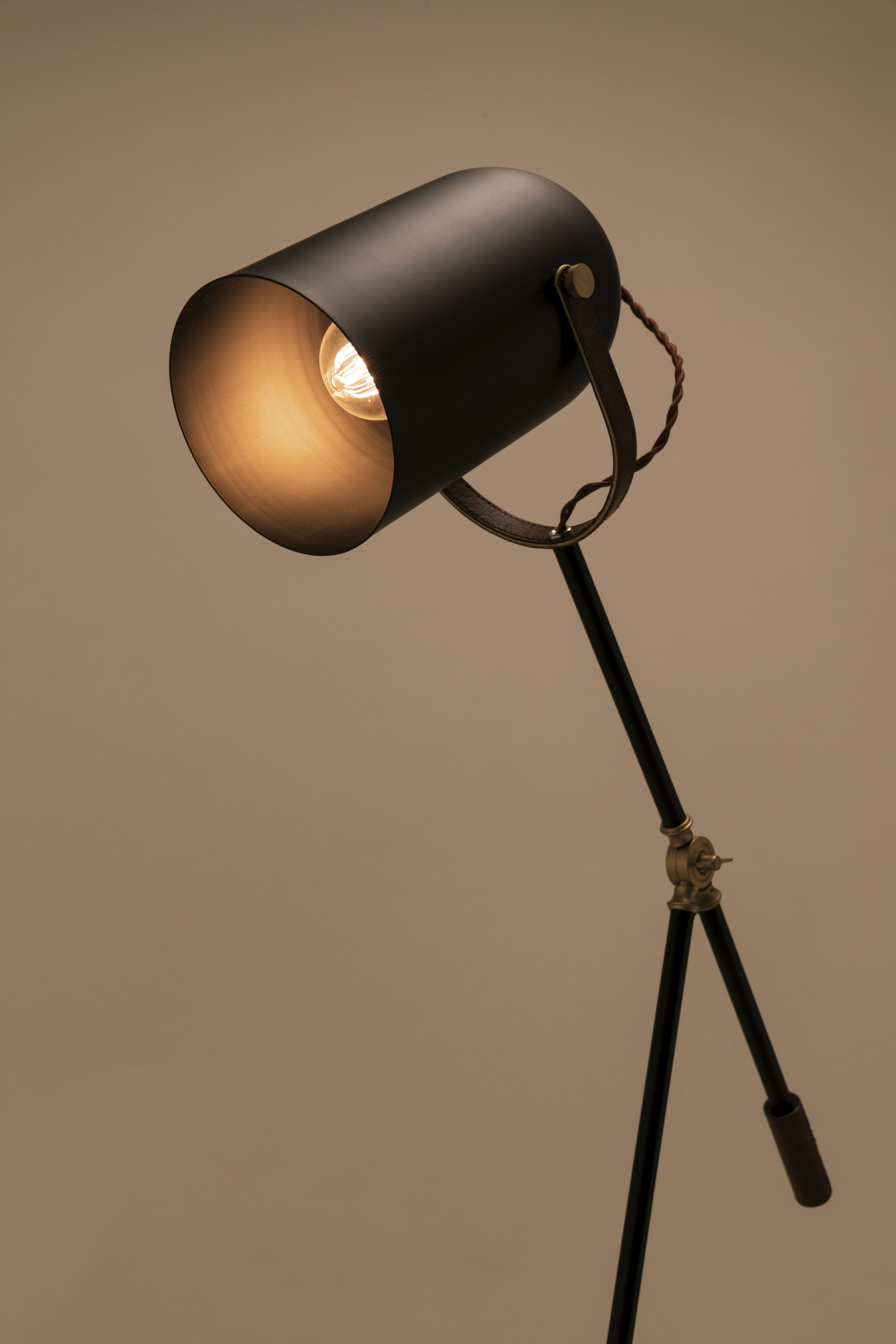 Scout Floor Lamp BK / スカウト フロアランプ ブラック
