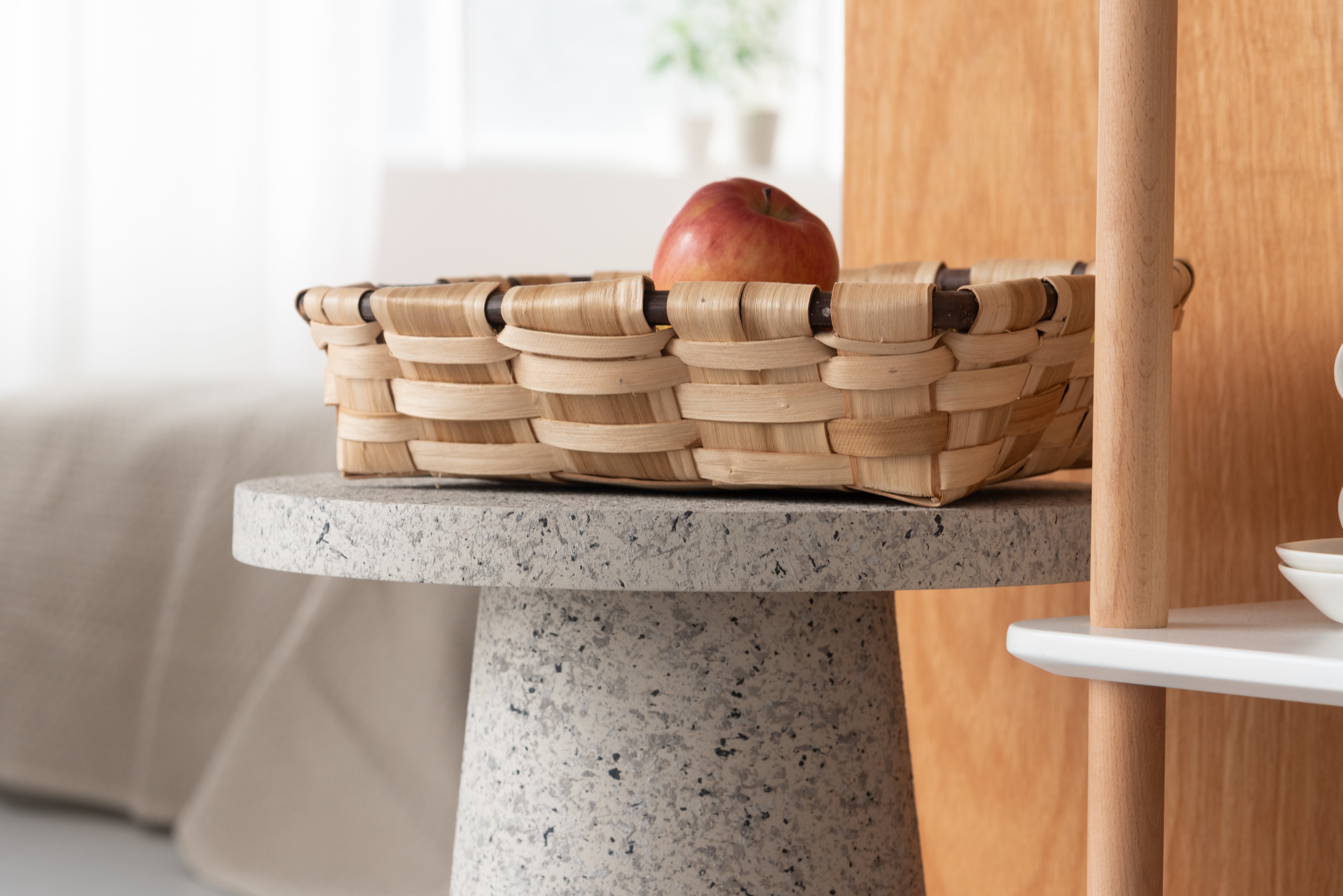Cone Stone Table LGY / コーン ストーンテーブル ライトグレー