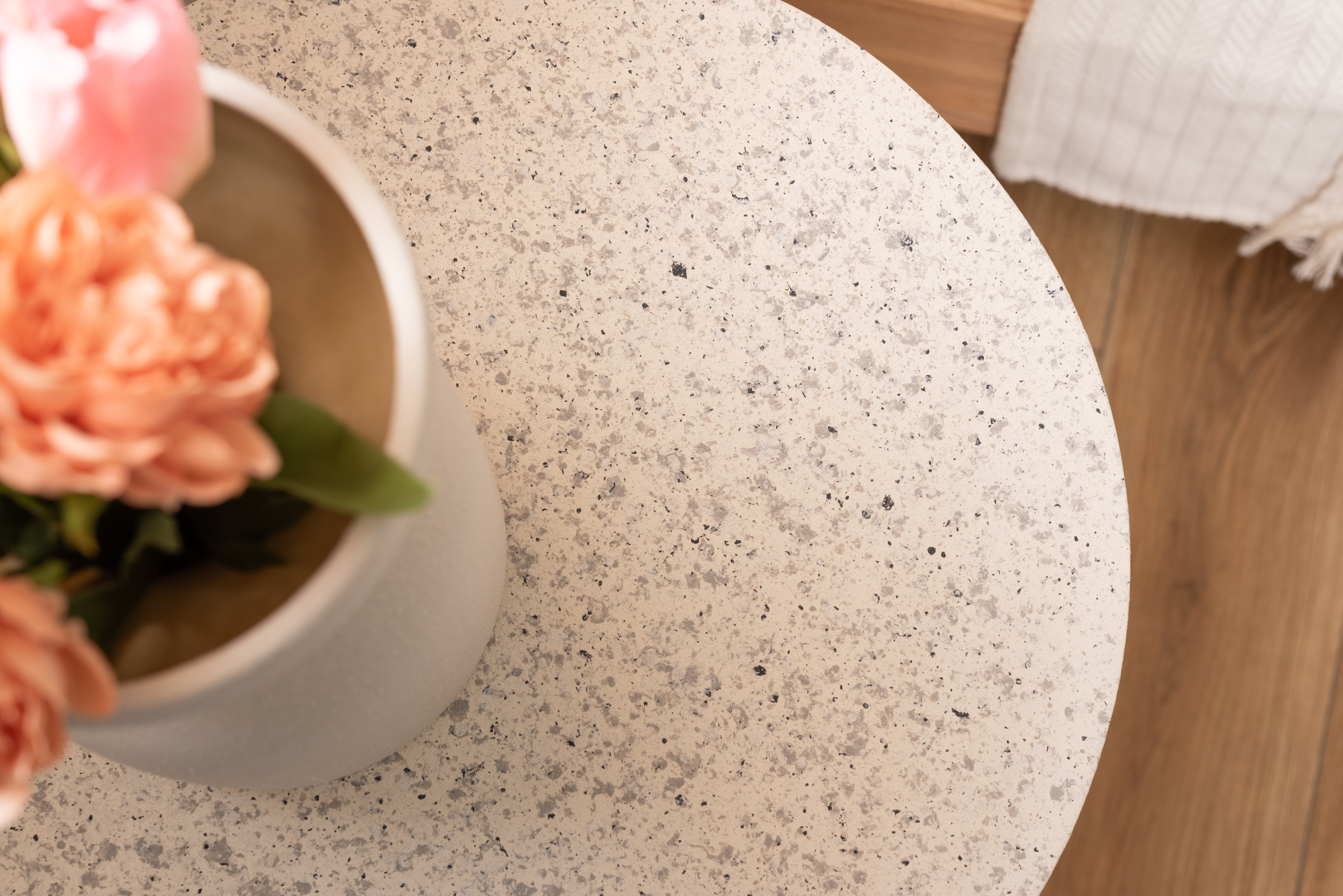 Cone Stone Table WH / コーン ストーンテーブル ホワイト