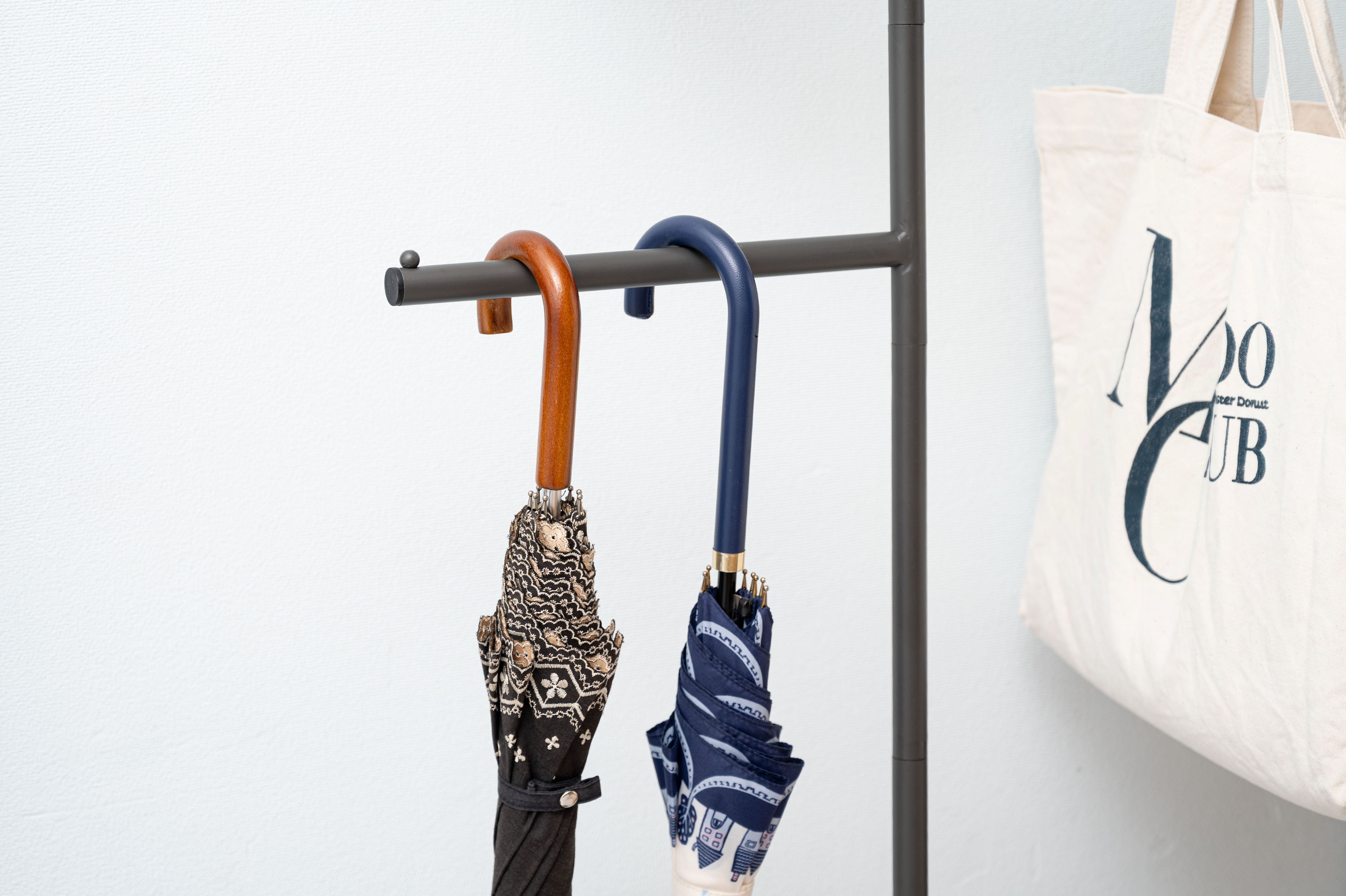 Linea Hanger BK / リネア ハンガー ブラック