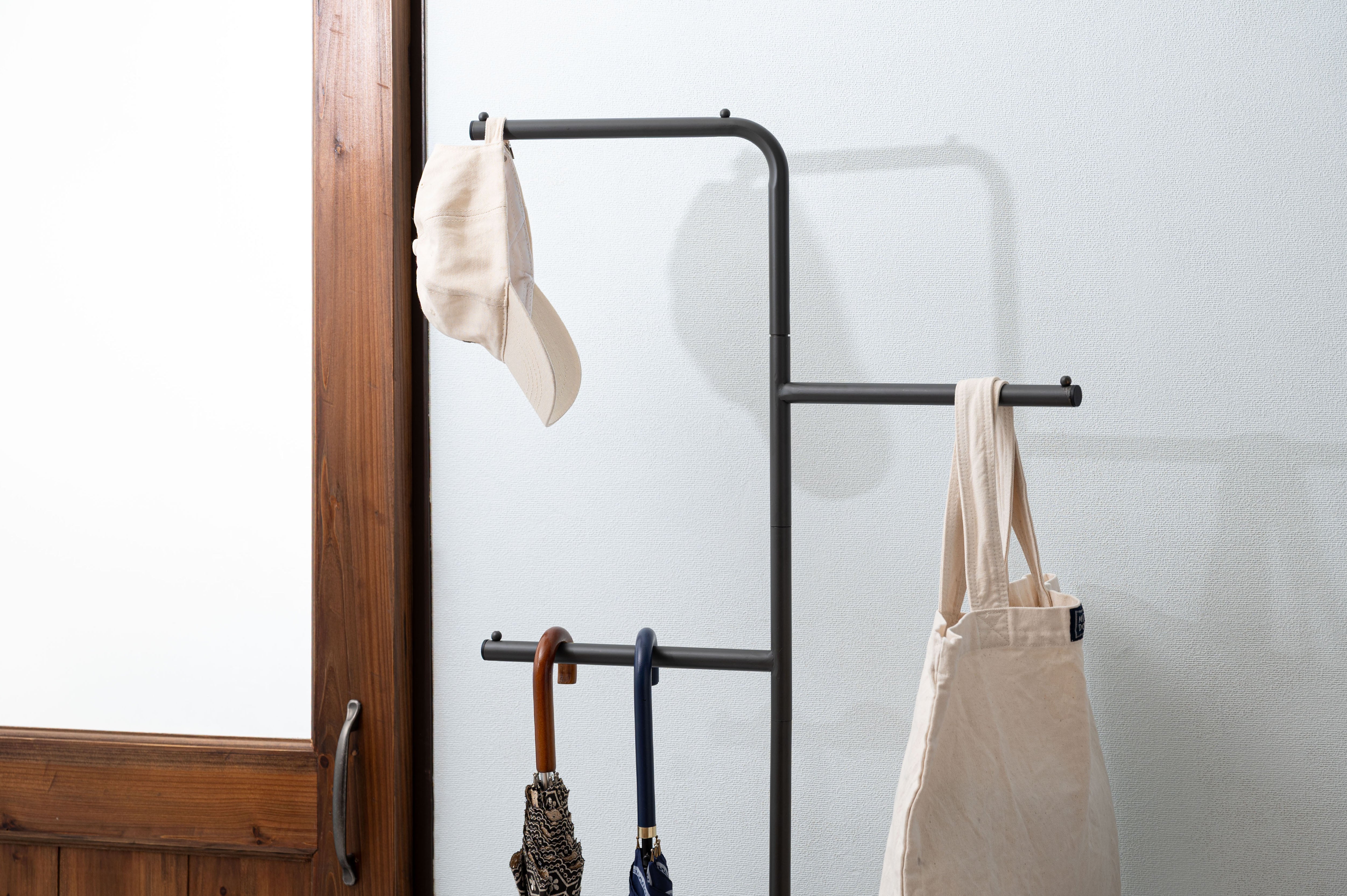 Linea Hanger BK / リネア ハンガー ブラック