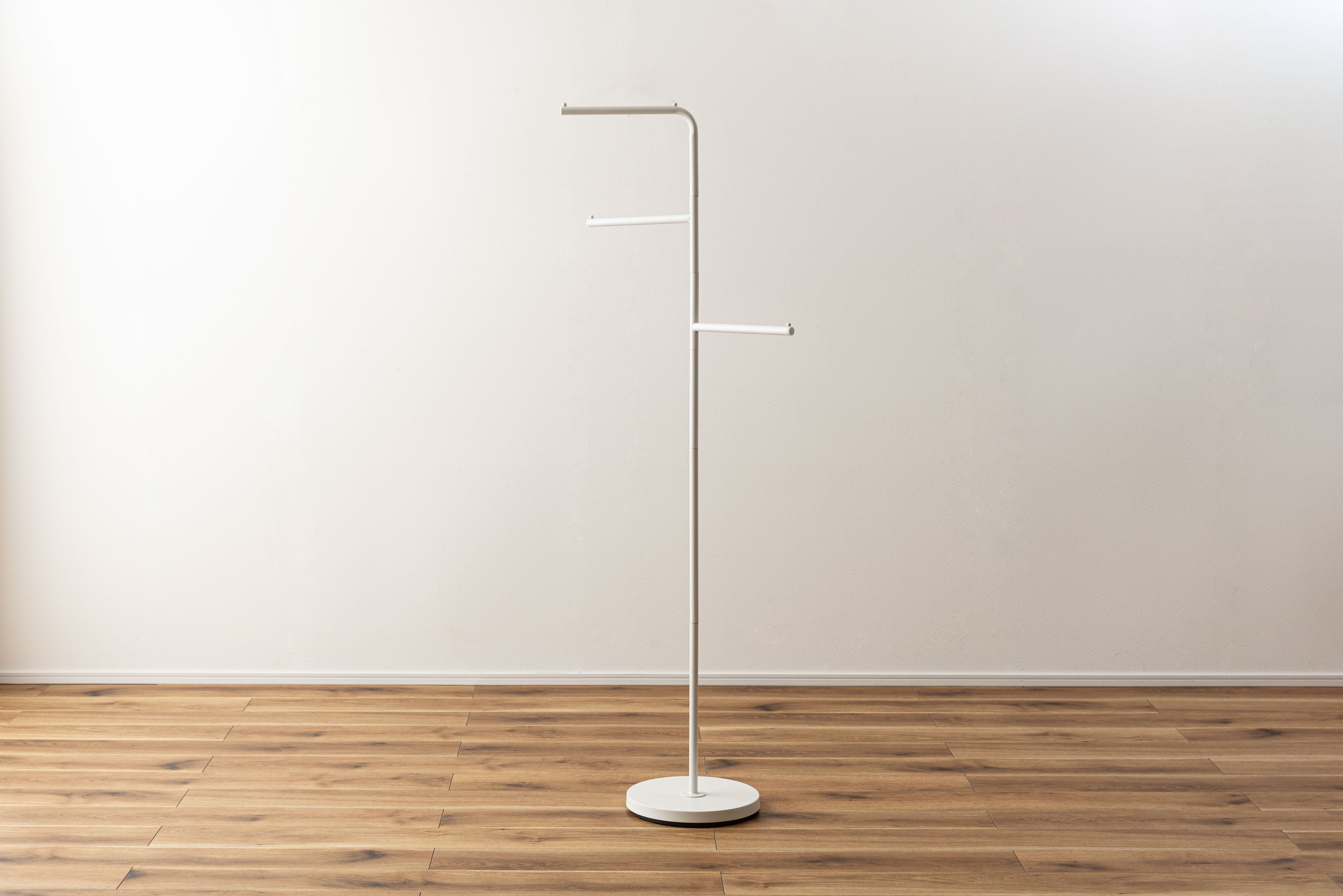 Linea Hanger WH / リネア ハンガー ホワイト