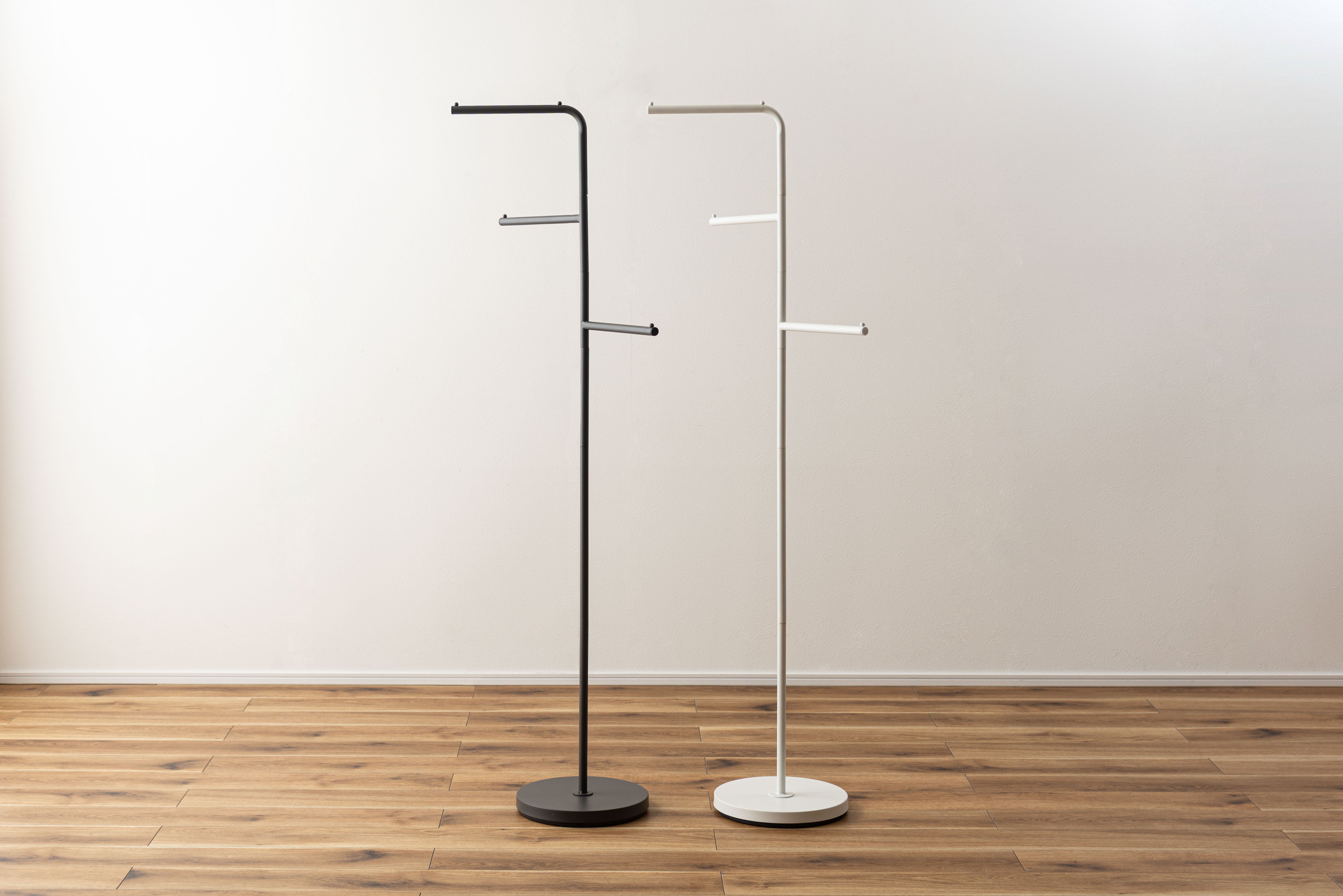 Linea Hanger WH / リネア ハンガー ホワイト