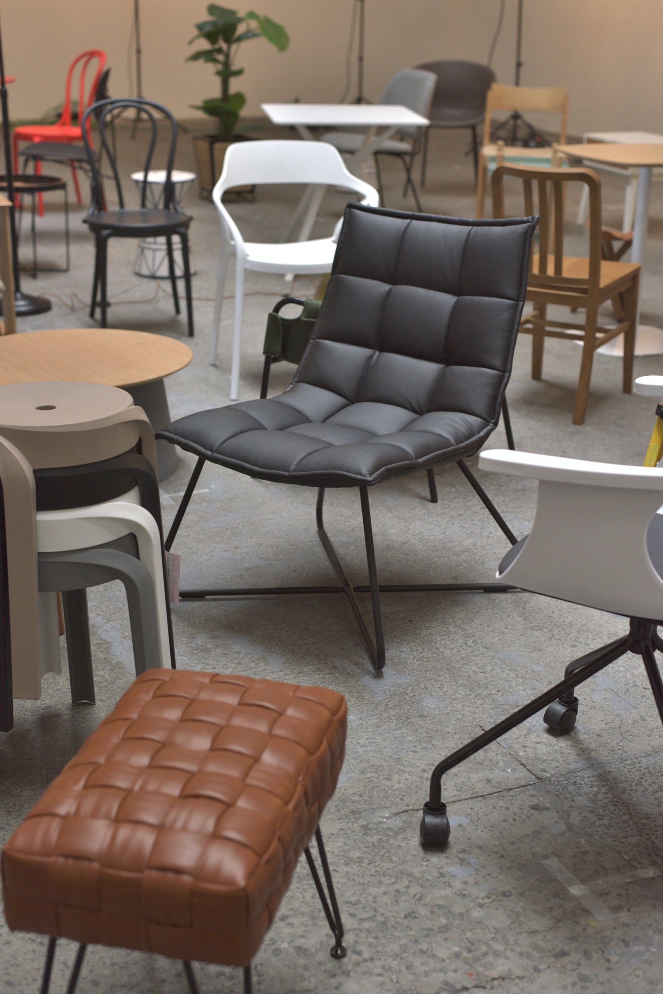 Crux Chair BK / クラックス チェア ブラック