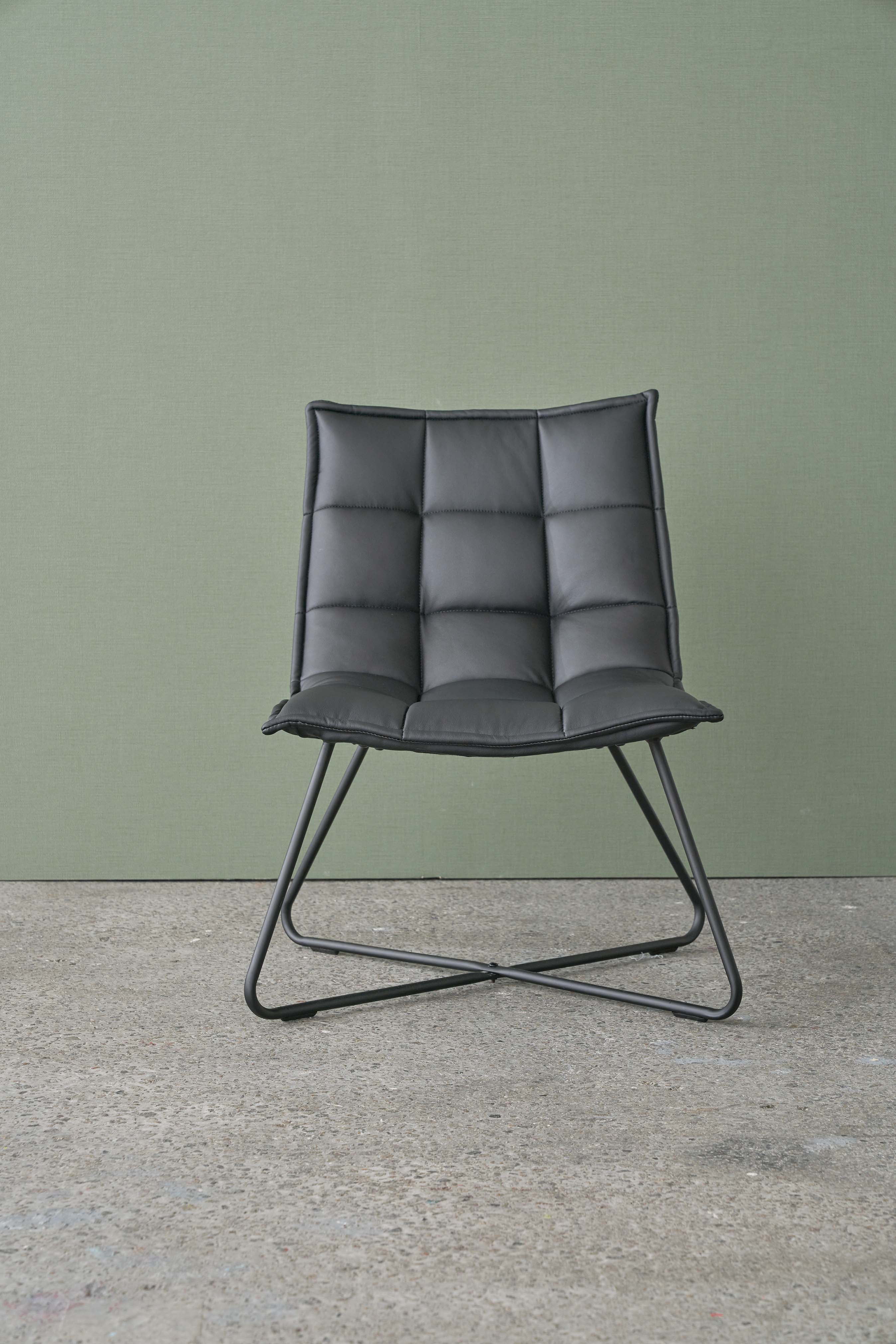 Crux Chair BK / クラックス チェア ブラック