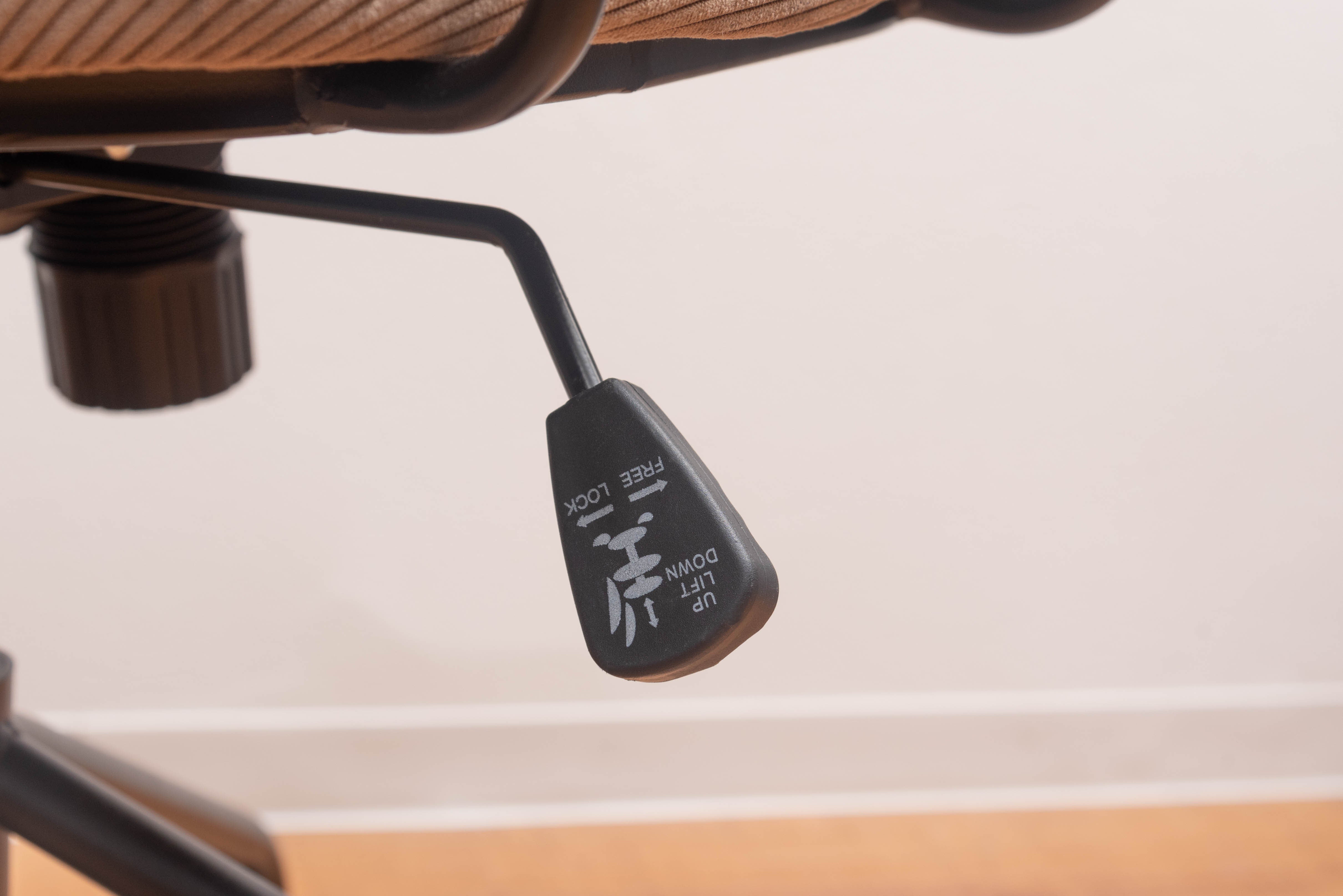 Framee Desk Chair BE / フレーミー デスクチェア ベージュ