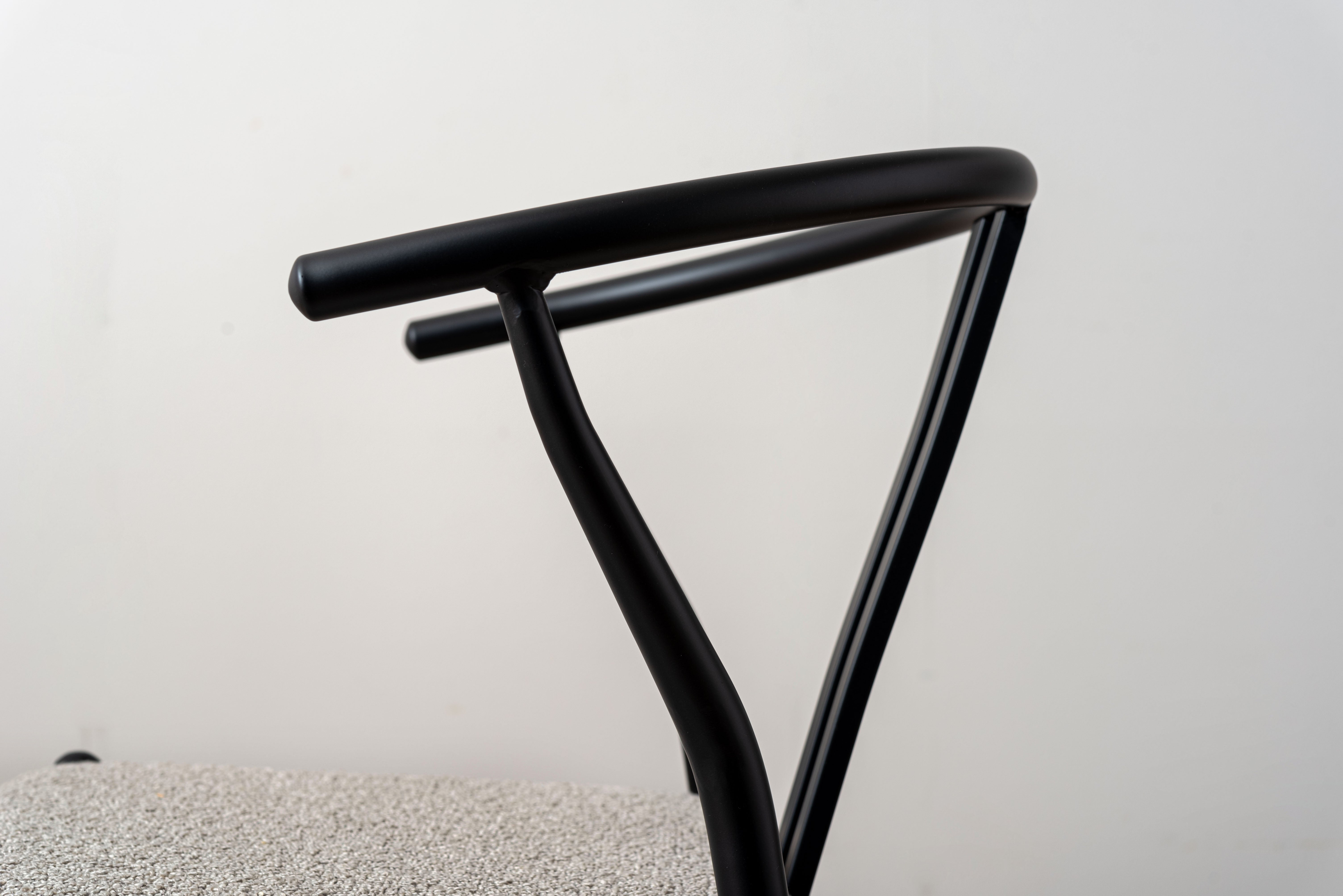 Arcus Chair LGY / アーカス チェア ライトグレー