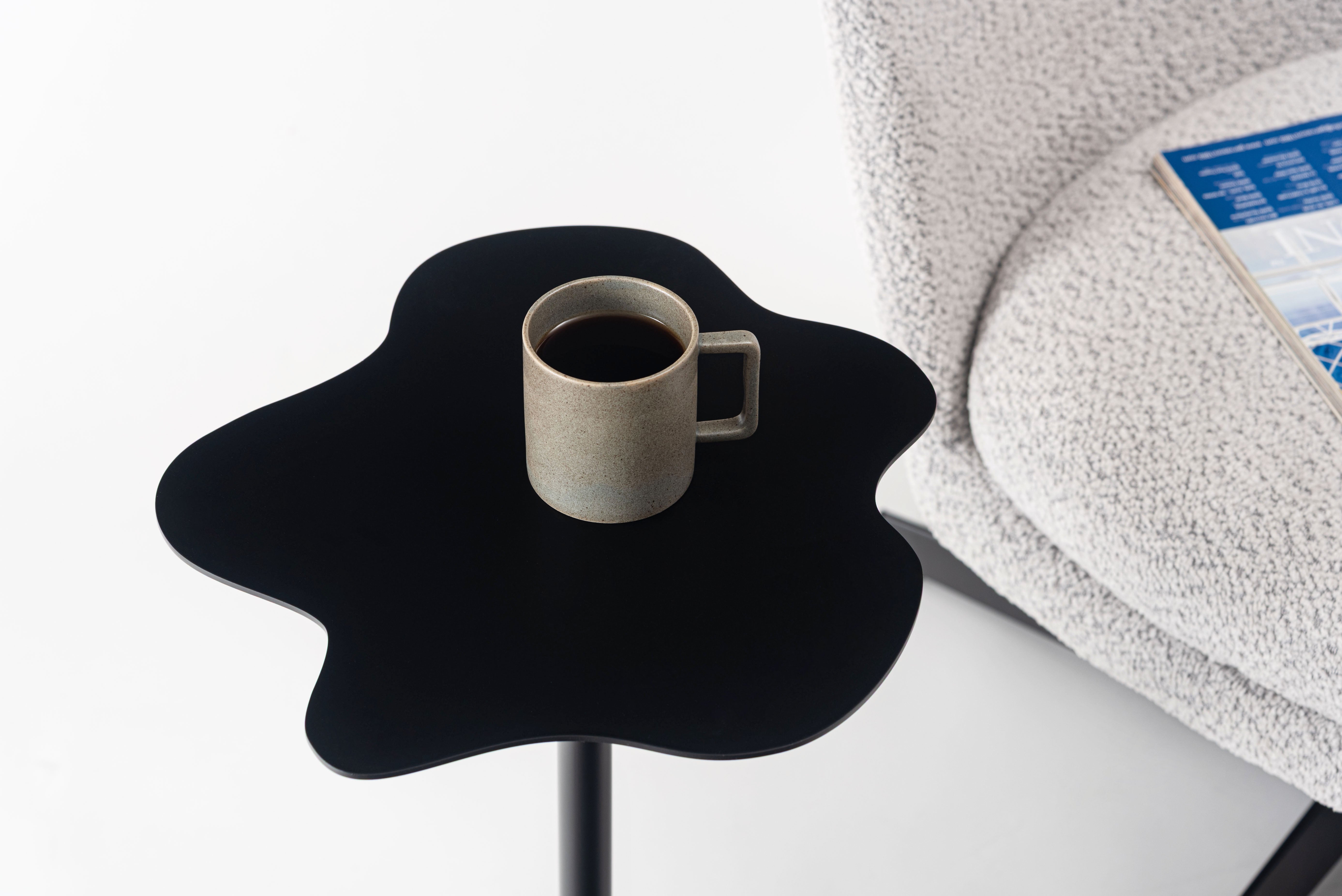 Pond Side Table BK / ポンド サイドテーブル ブラック