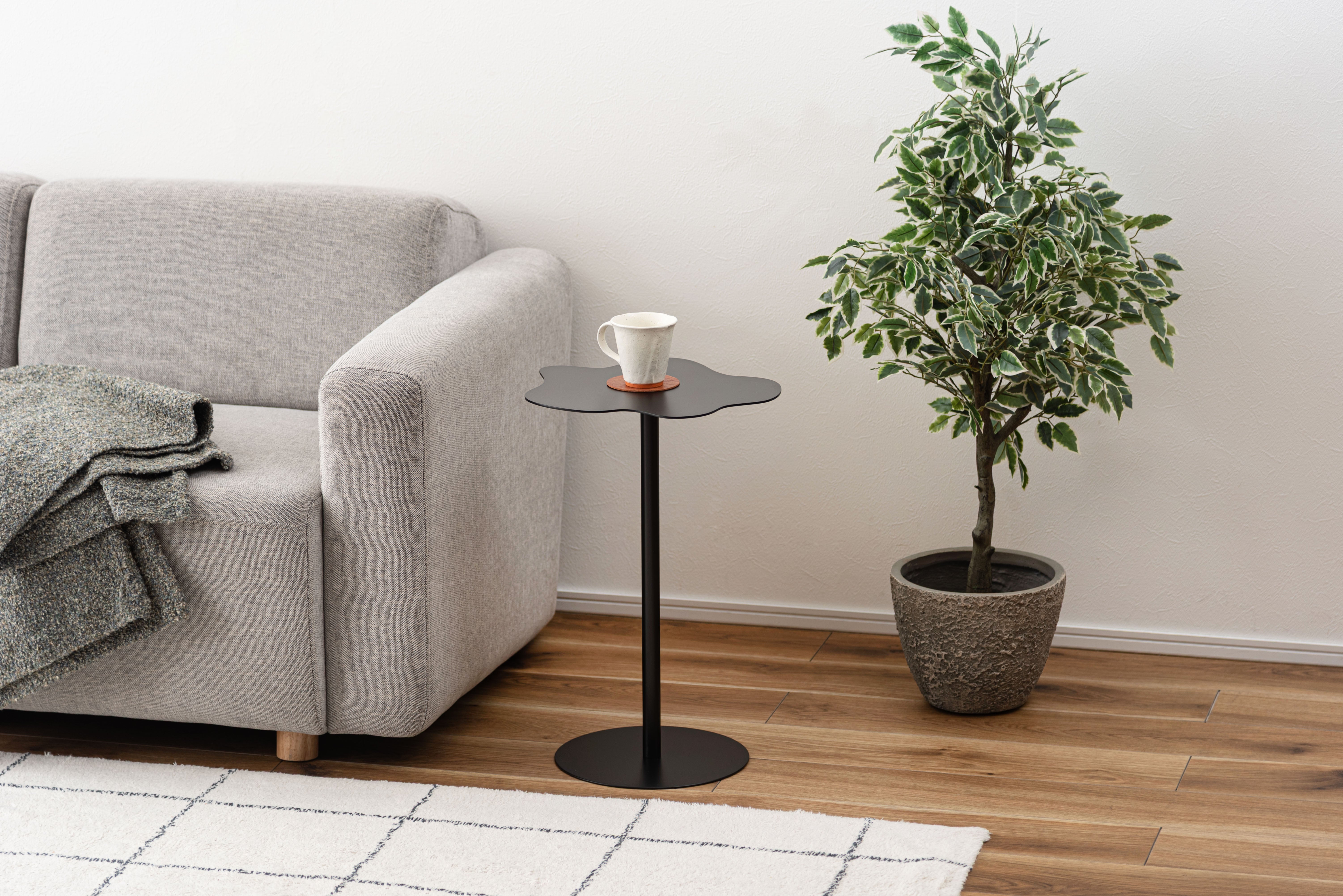 Pond Side Table BK / ポンド サイドテーブル ブラック