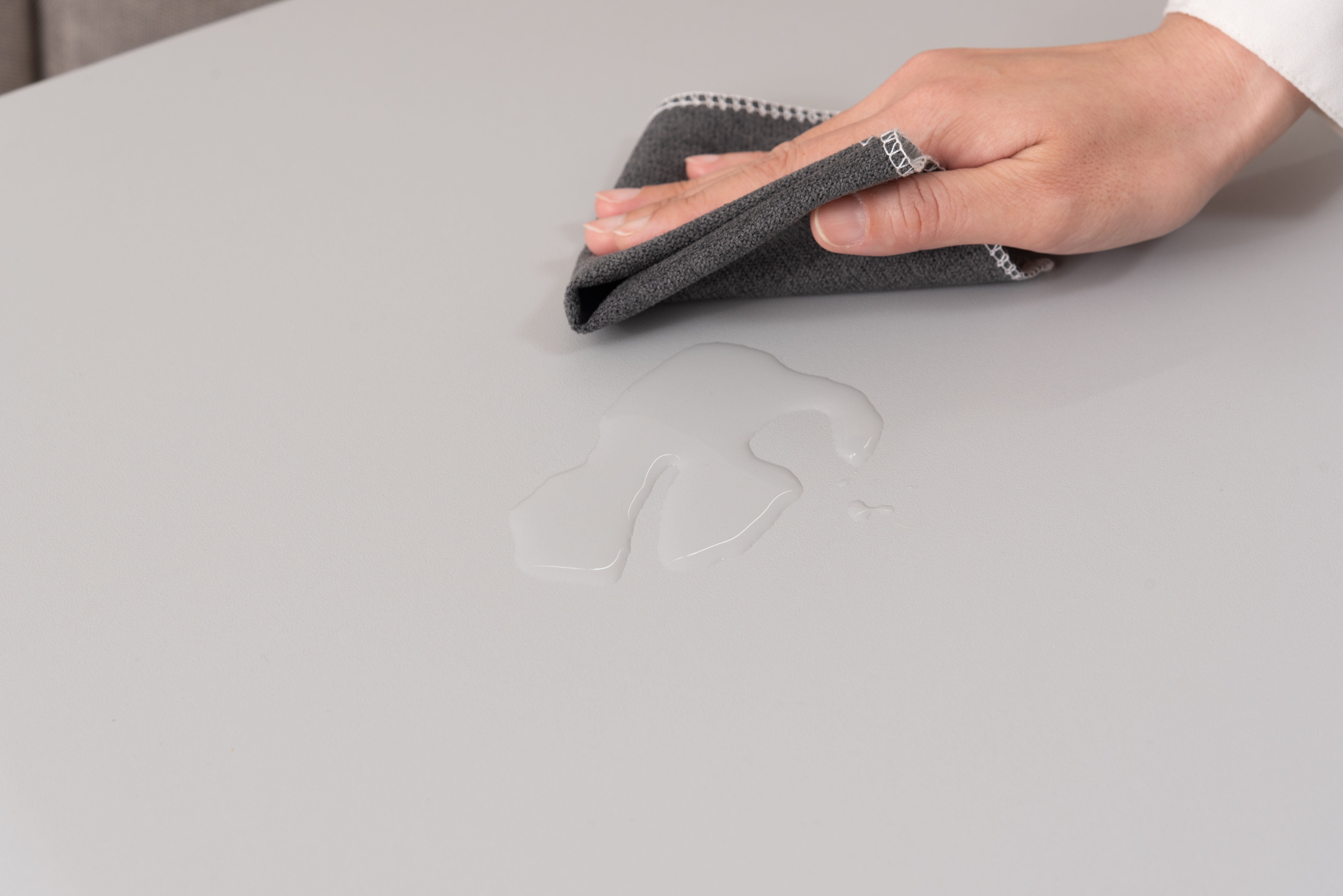 Ovalet Table / オーバレット テーブル
