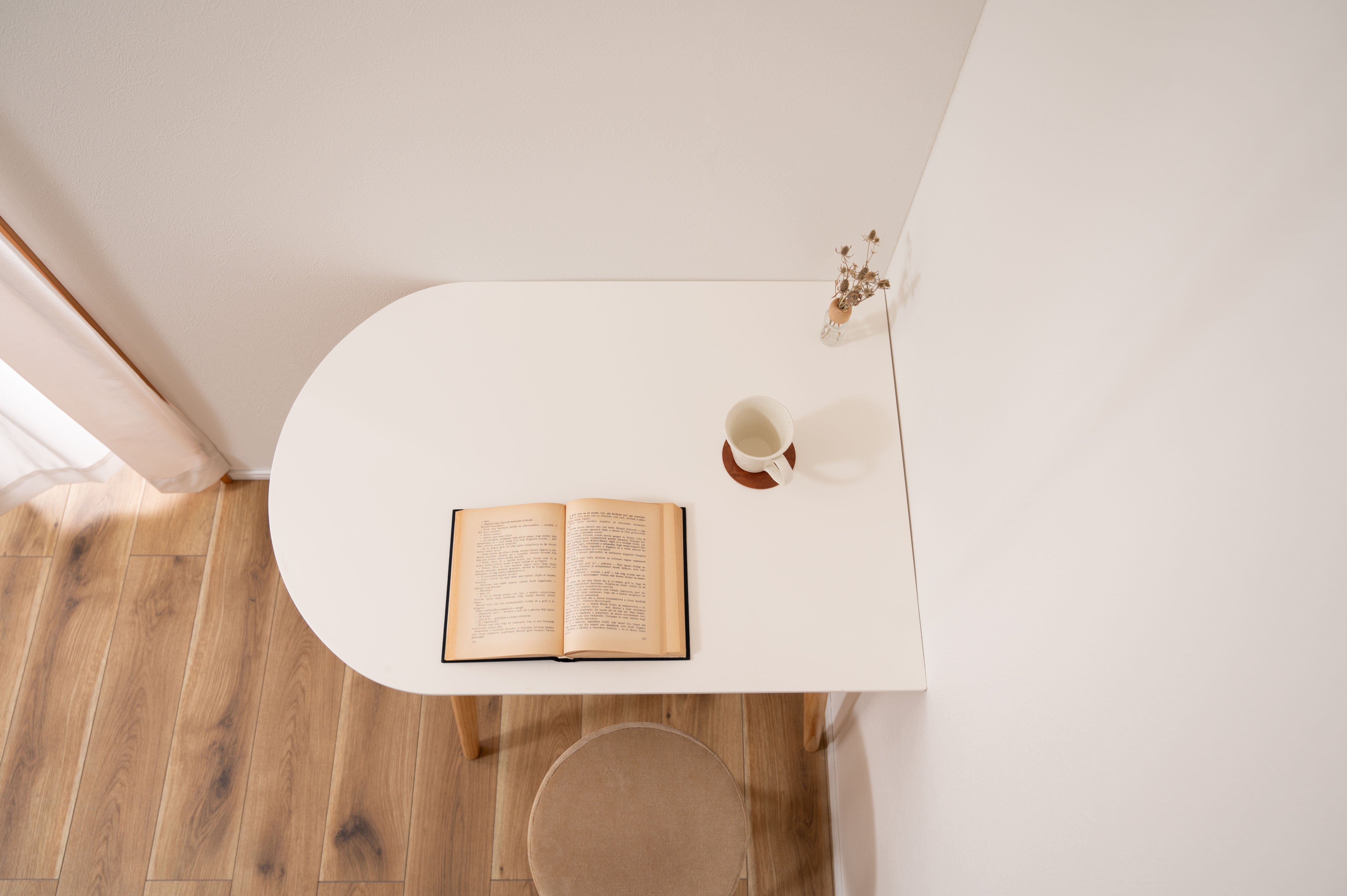 Accola Mini Table WH / アッコラ ミニテーブル ホワイト