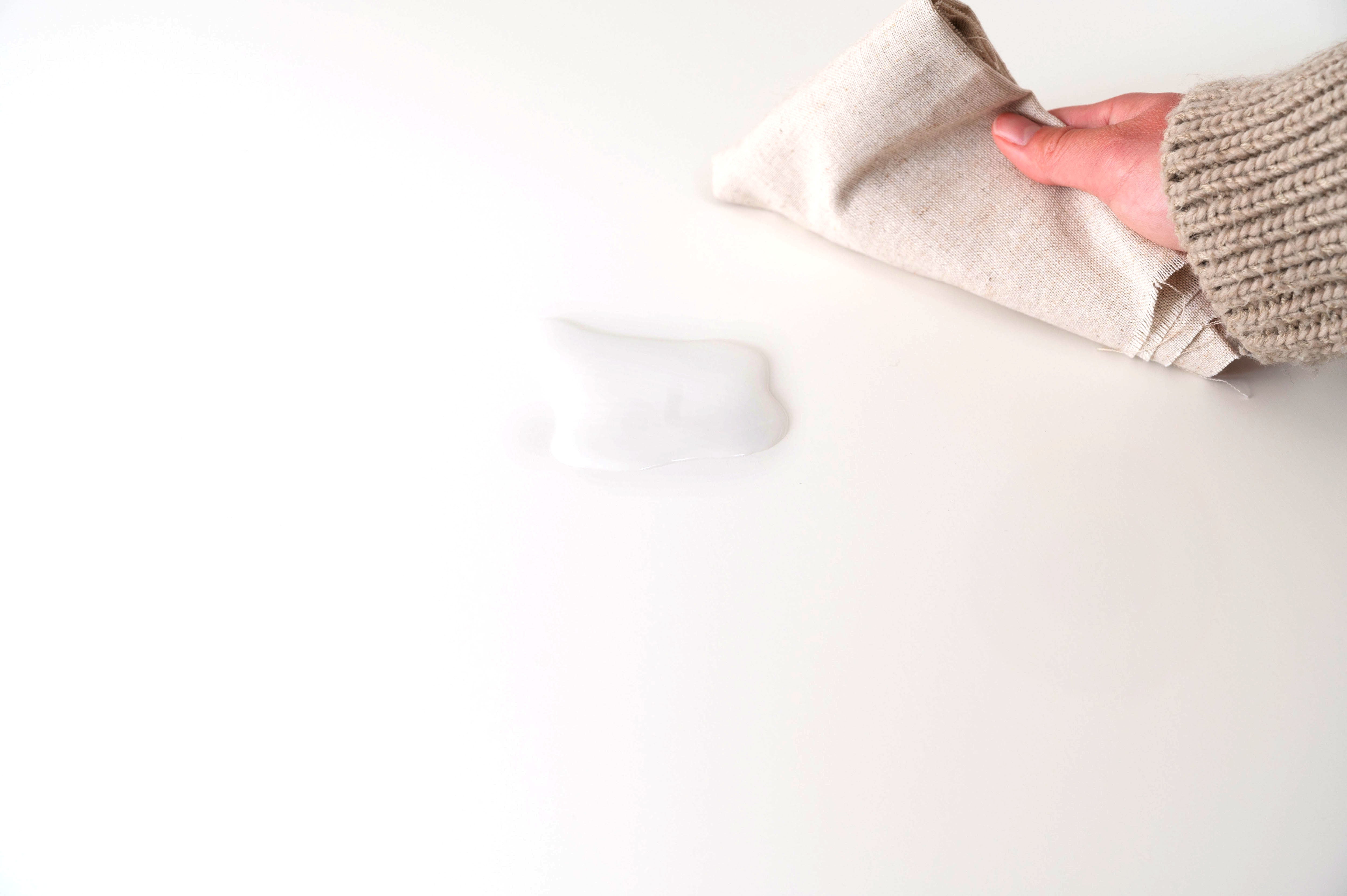 Accola Mini Table WH / アッコラ ミニテーブル ホワイト