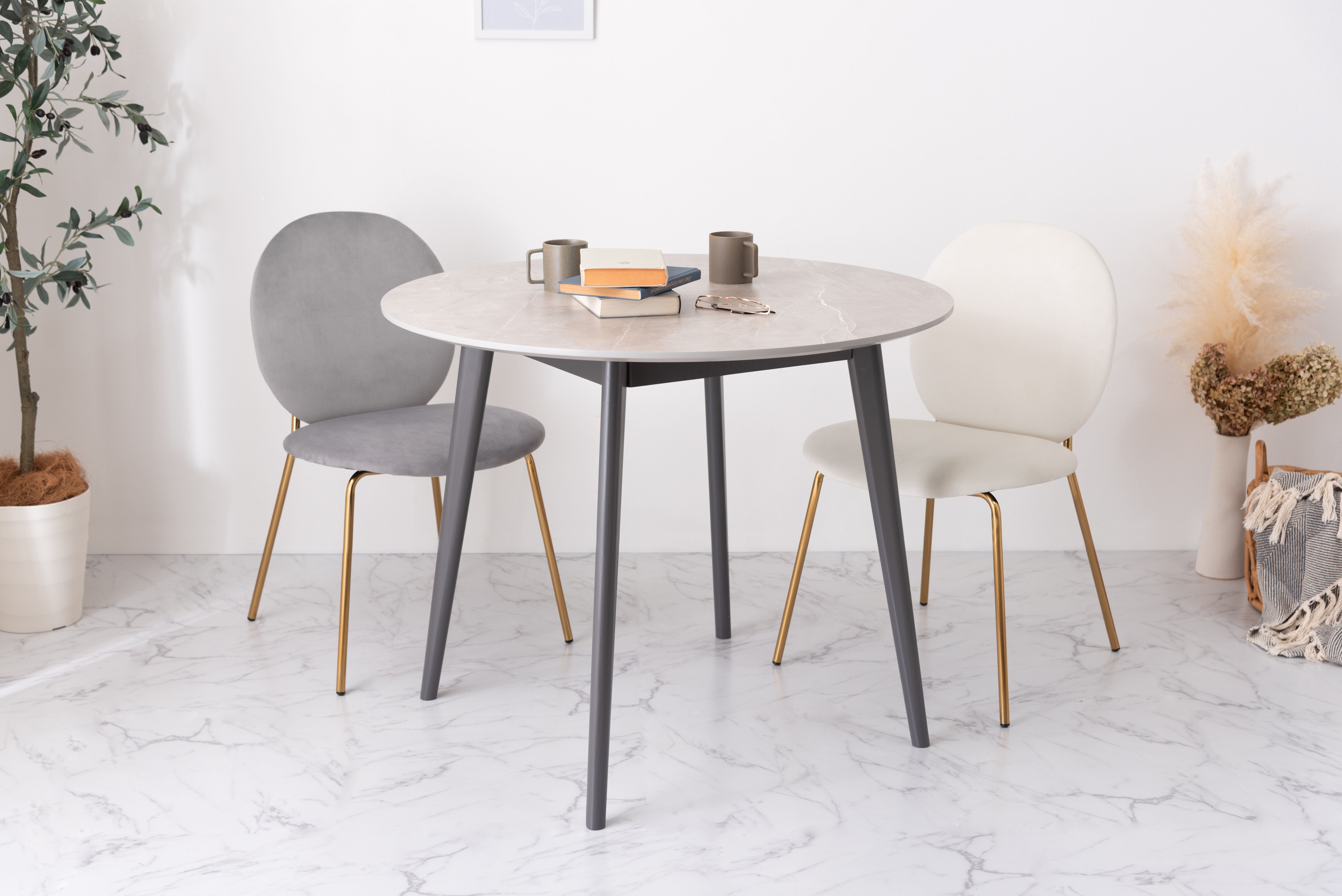 Marmo Round Table / マルモ ラウンドテーブル
