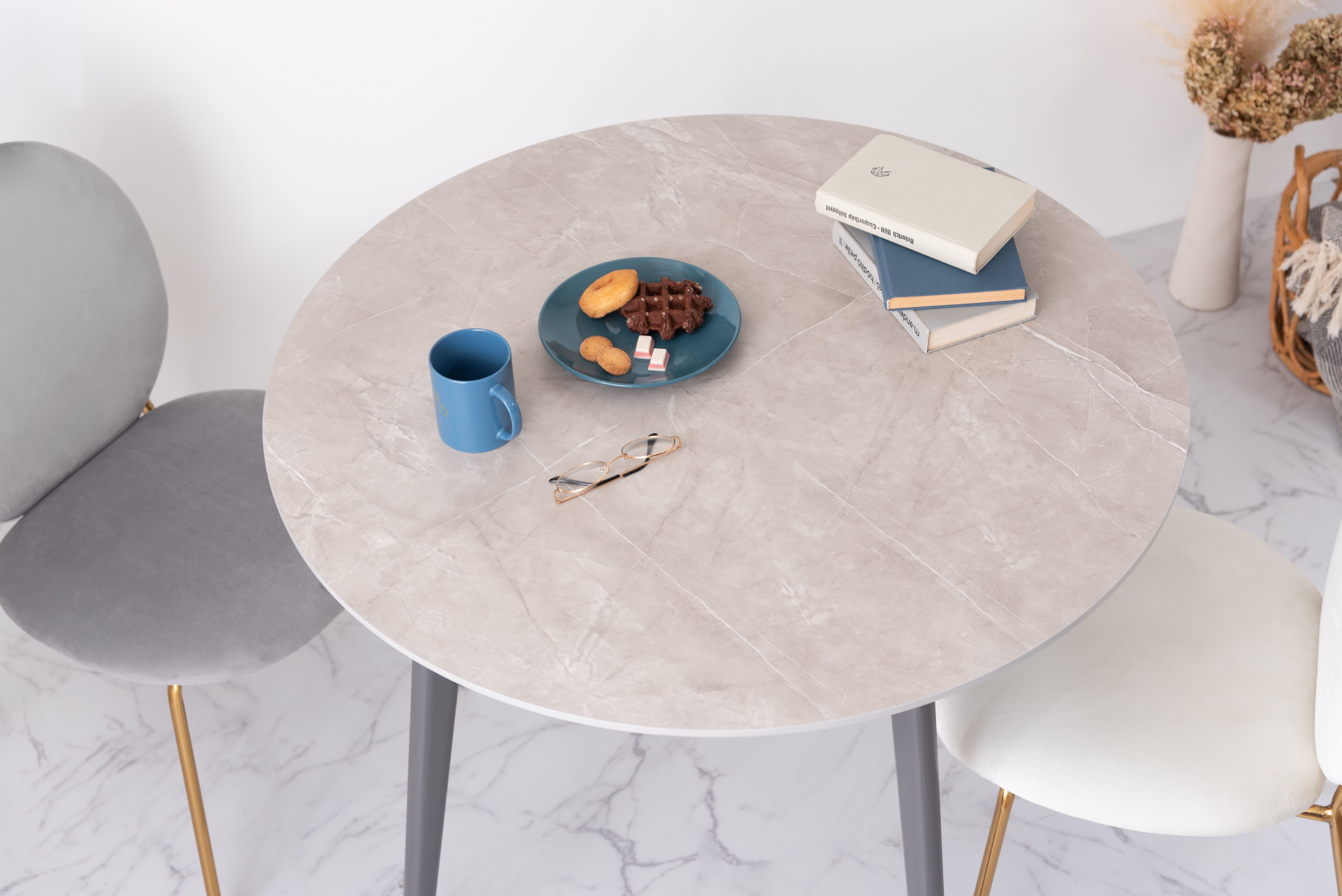 Marmo Round Table / マルモ ラウンドテーブル