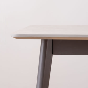Marmo Square Table / マルモ スクエアテーブル