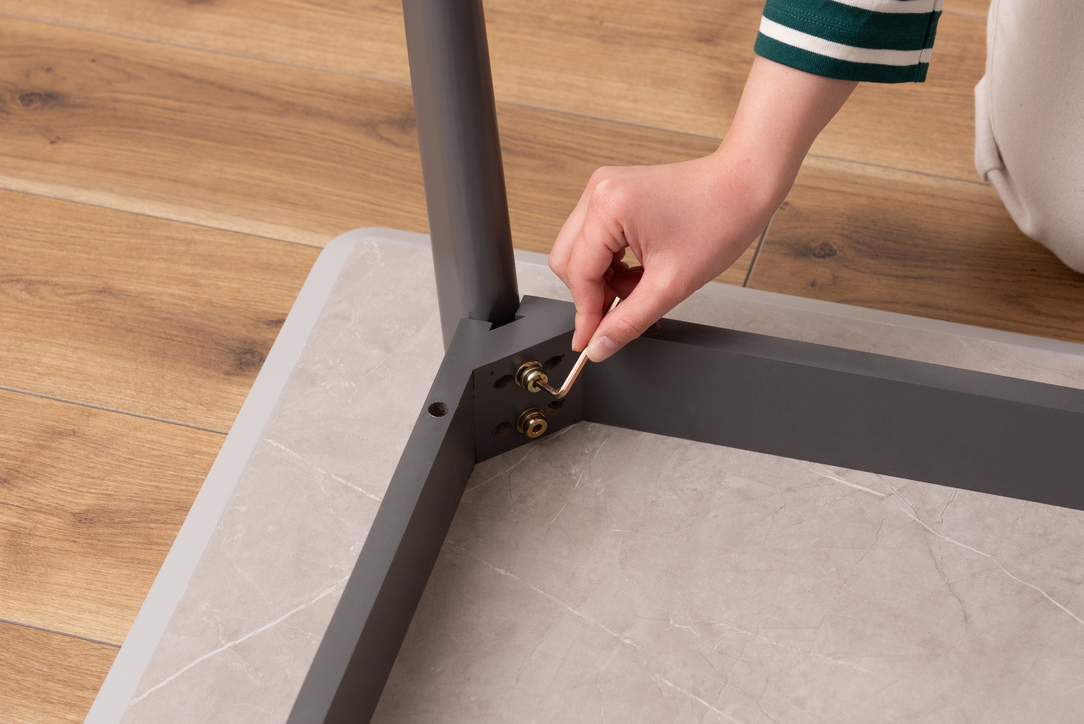 Marmo Square Table / マルモ スクエアテーブル