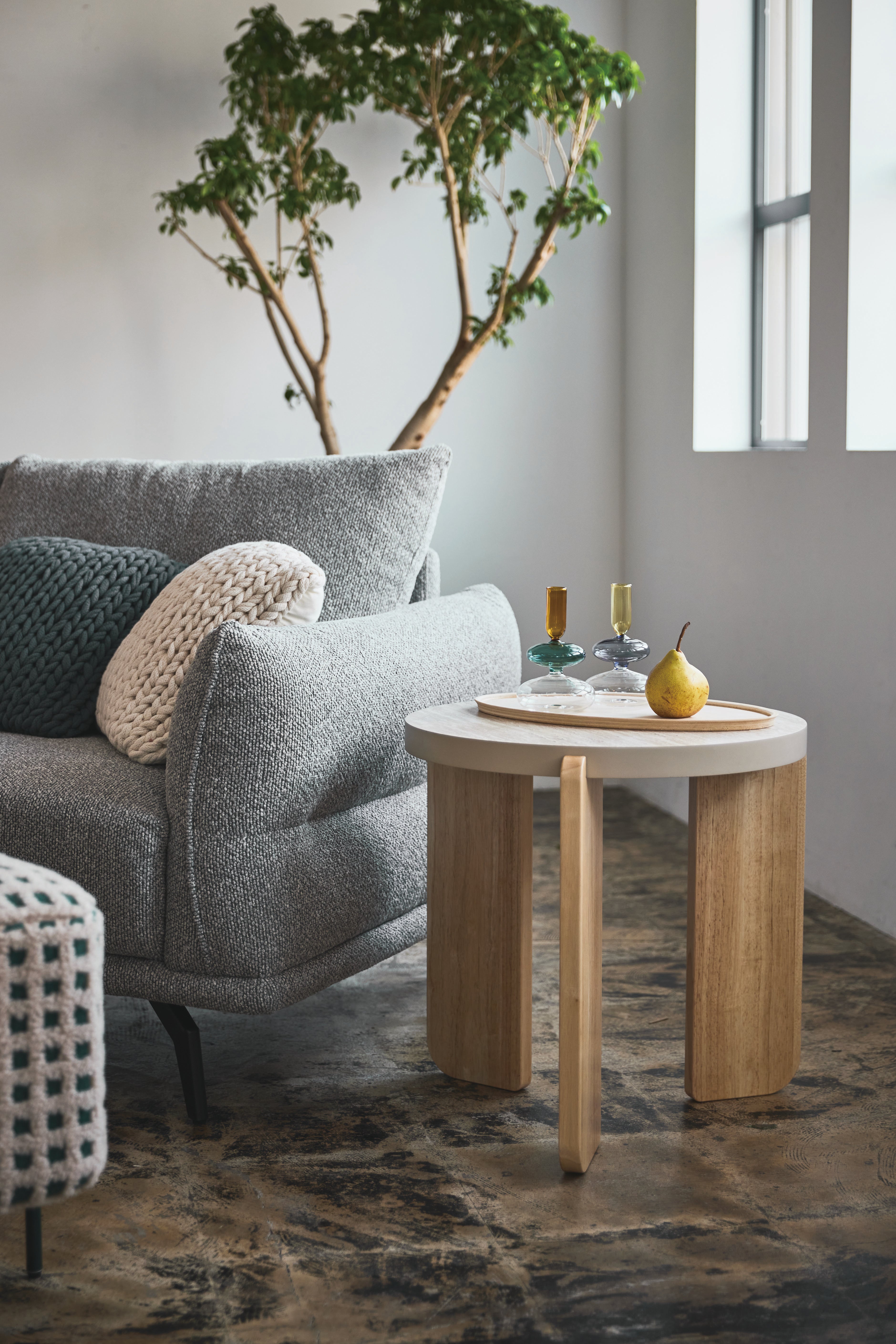 Pluumo Side Table BE / プルーモ サイドテーブル ベージュ