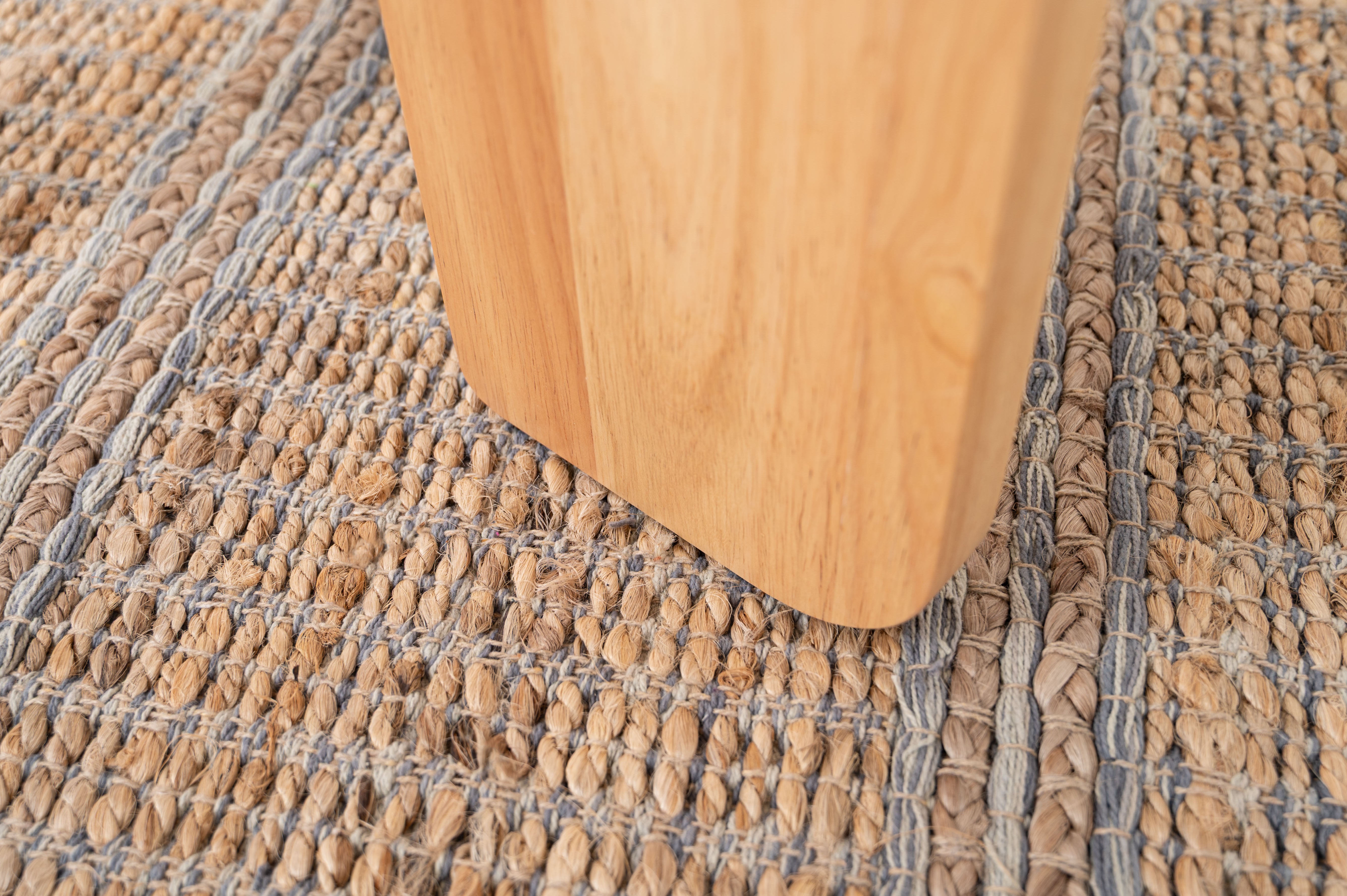 Pluumo Side Table BE / プルーモ サイドテーブル ベージュ