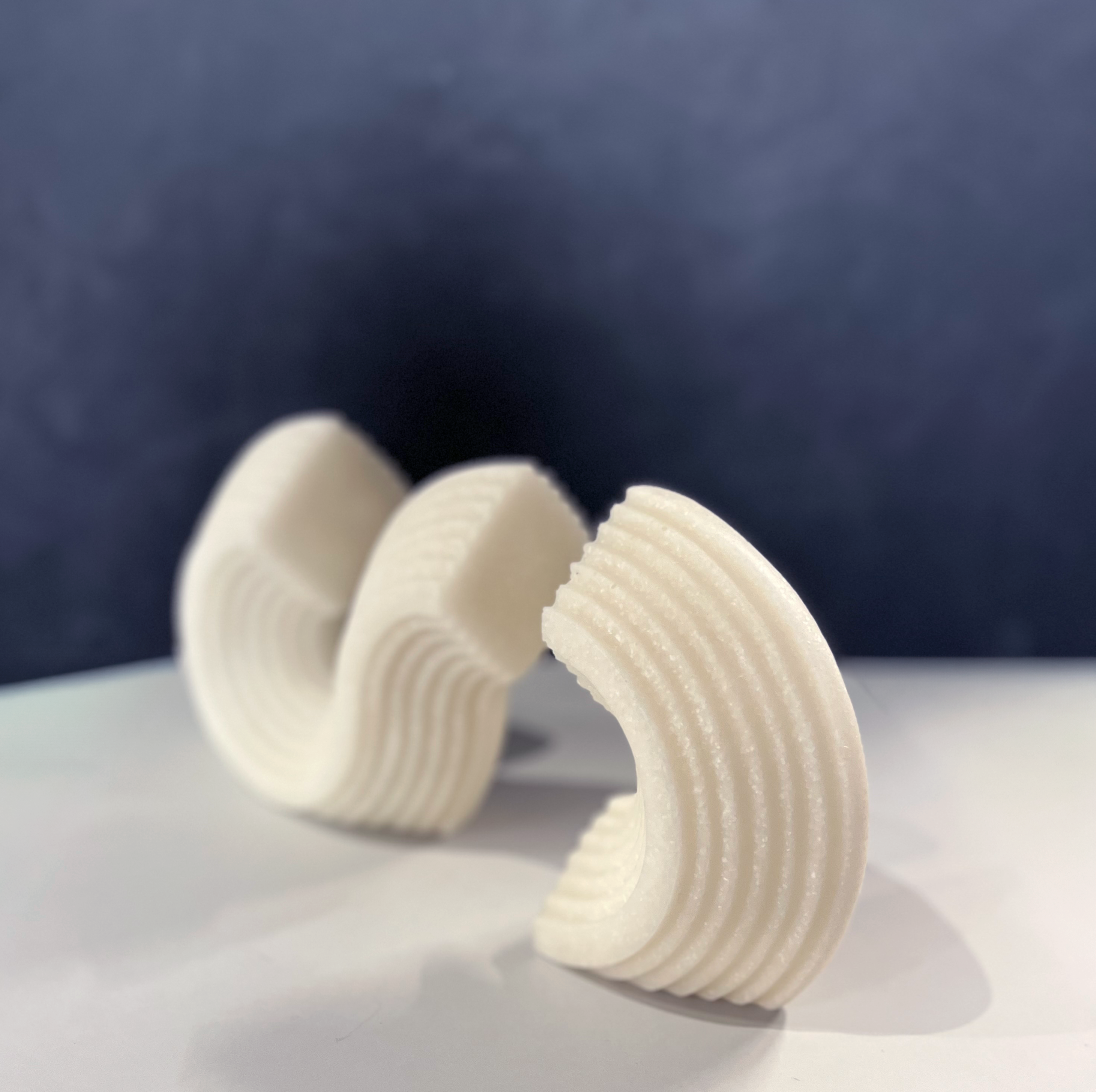 Curva Bookends – Artificial Marble / 人工大理石製 カーブ ブック