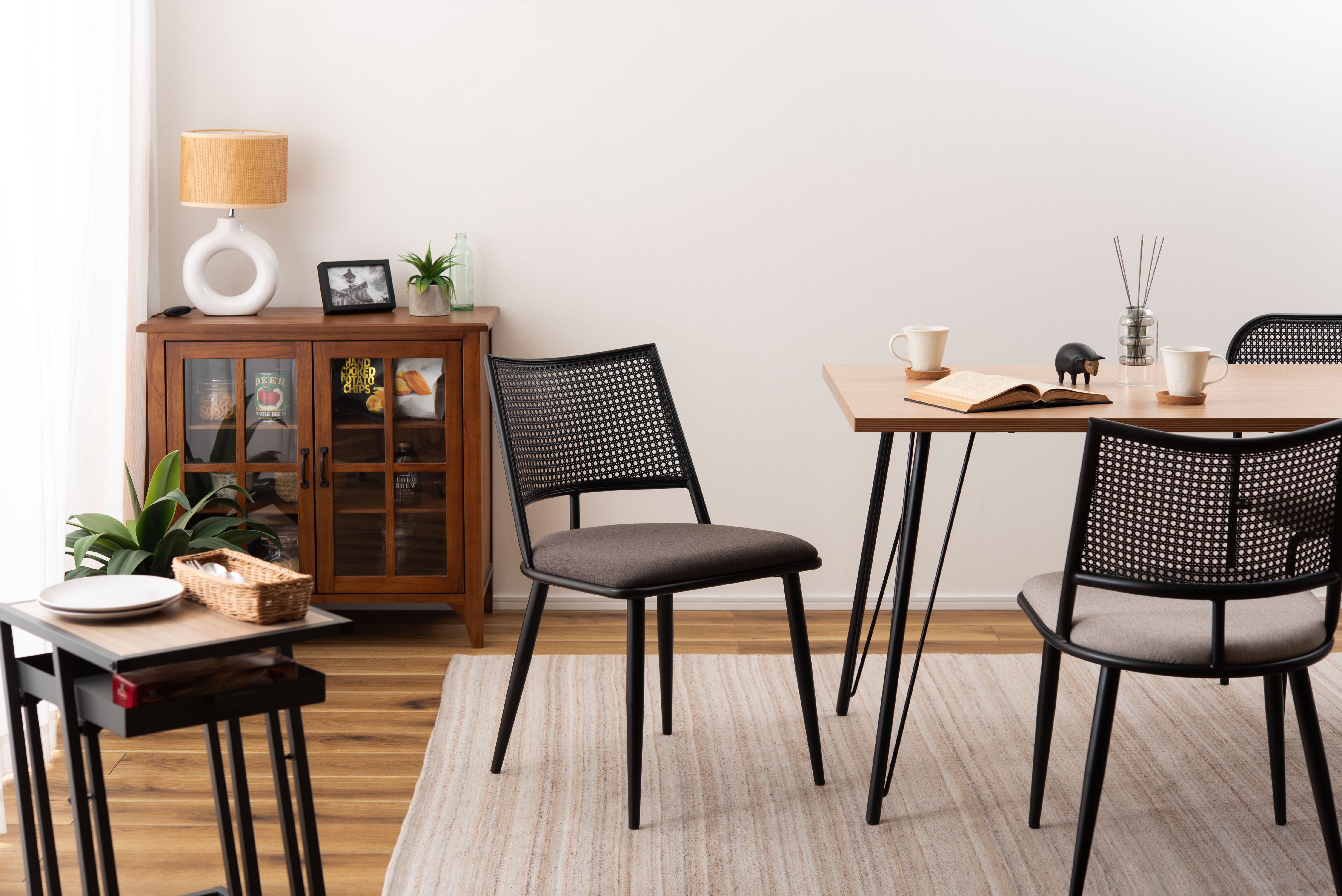 Curve Rattan Chair BK×DGY / カーブ ラタン チェア ブラック×ダークグレー